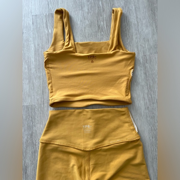 Abercrombie and Fitch 7/8 Leggings and Tank set - Gold/Yellow - XS - NWOT - Picture 5 of 5